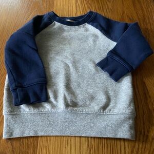 Cat & Jack Boys 2T Sweatshirt